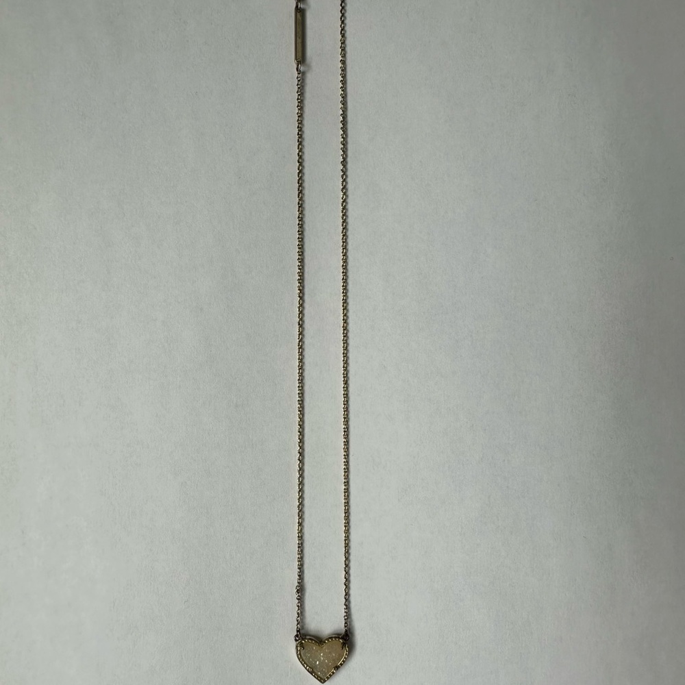 Kendra Scott Gold Heart Necklace